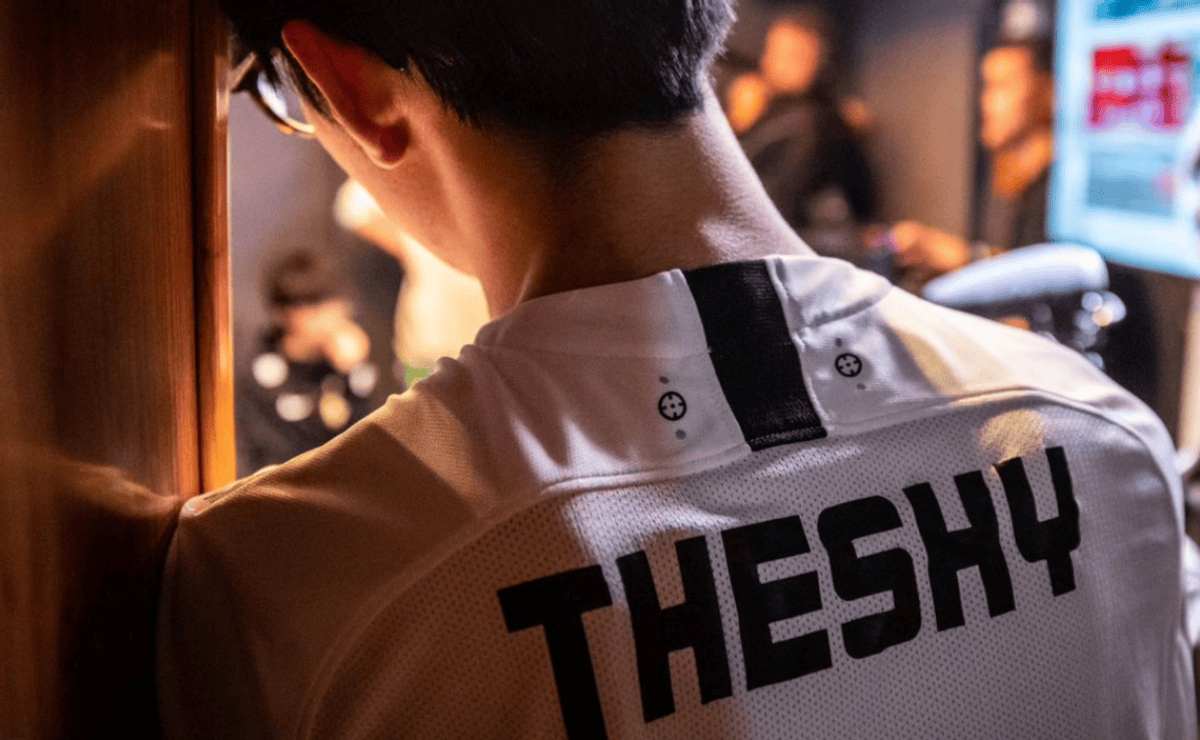 多彩的画中 多彩的画中