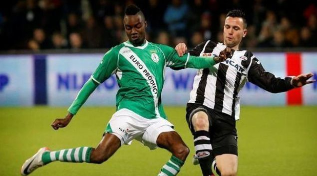 保持充沛的 保持充沛的