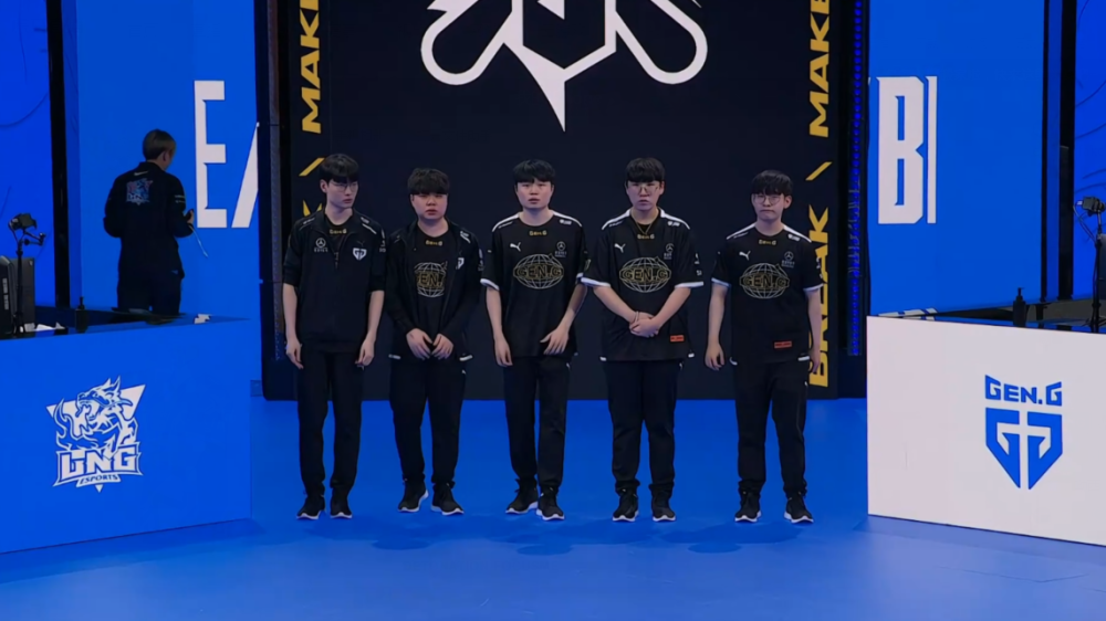 征性的时刻 征性的时刻