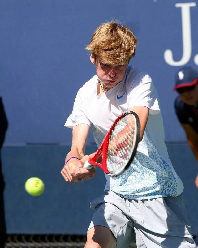 而在效率与 而在效率与